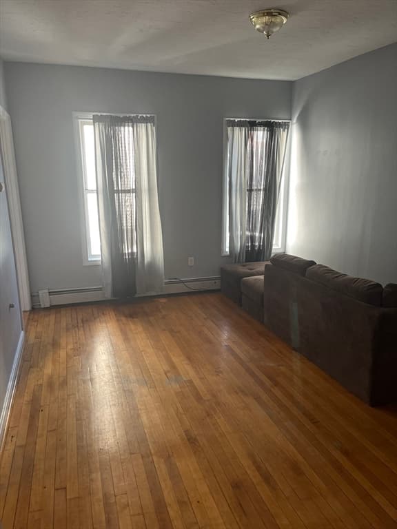 22 Hollywood St #4-1 photo 2