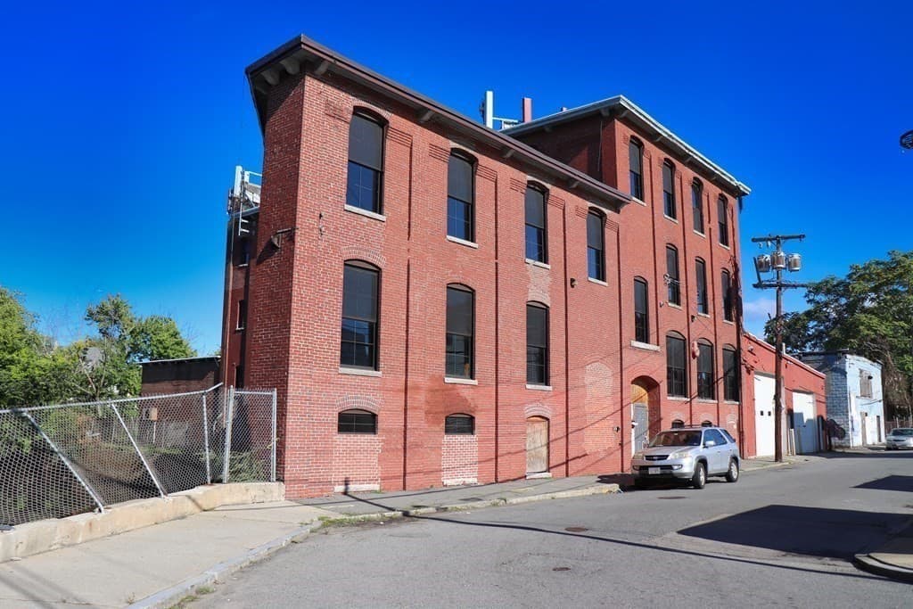 81-83 Holly Street photo 3