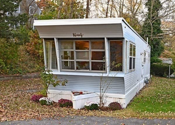 36 Amos Way