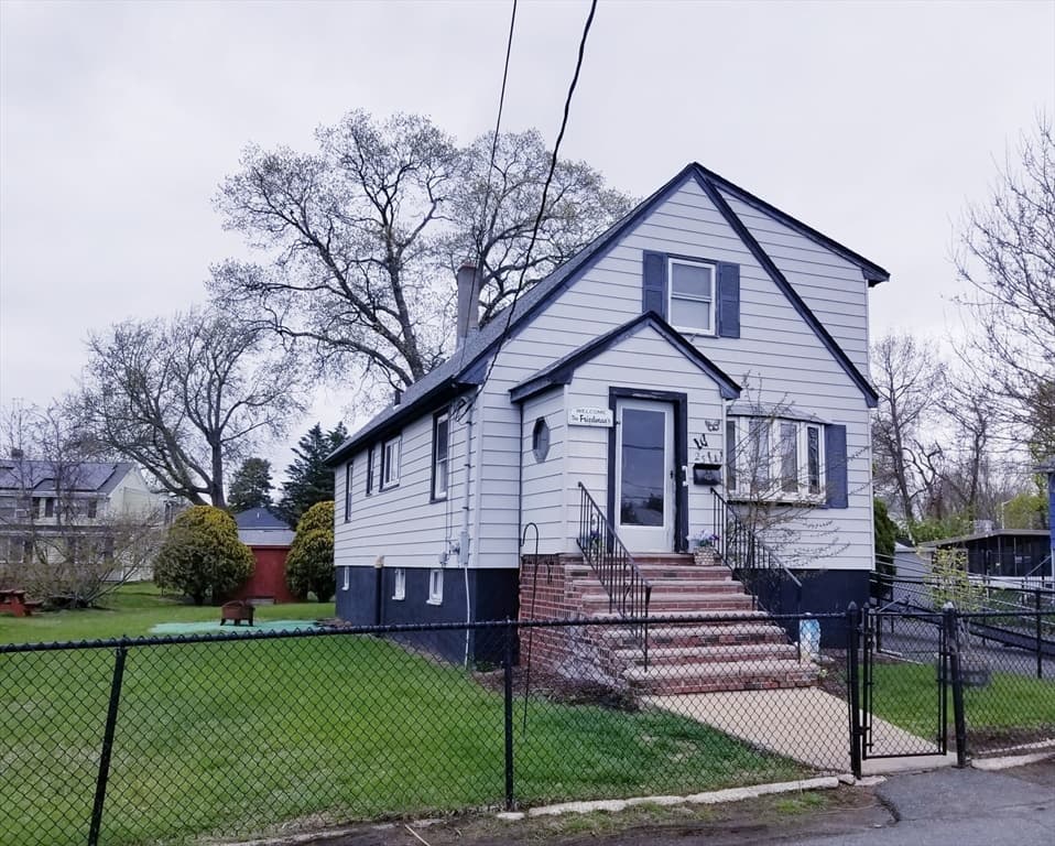 23 Beachview Avenue