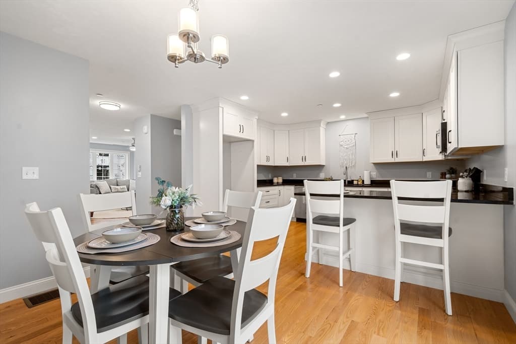 168 Lowell St #5 (29) photo 4