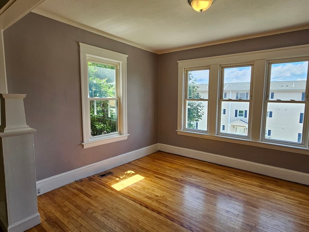 169 Perry Ave #1 photo 3