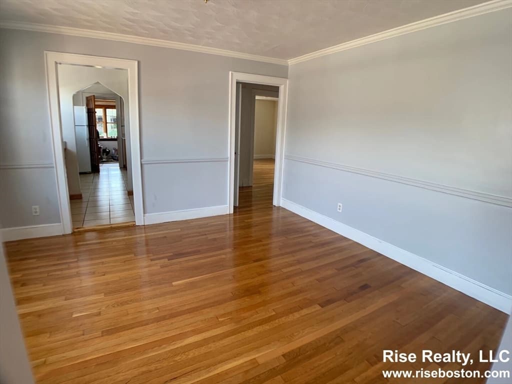 19 Woodstock Ave #19 photo 2