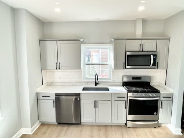 38 Oneida St. #2