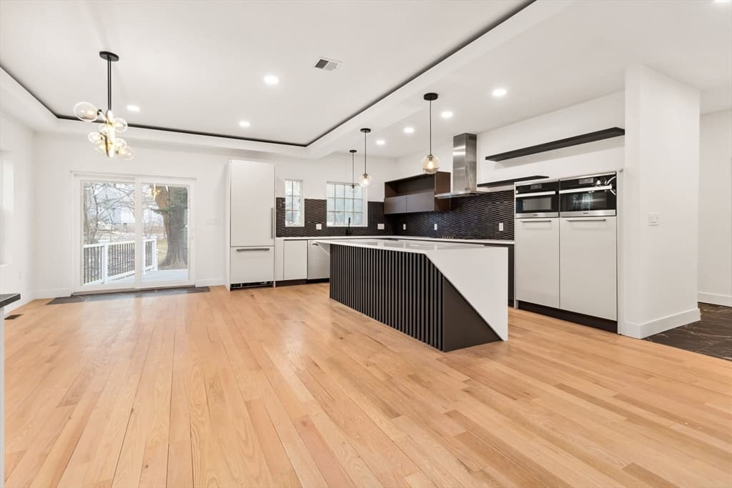 25 Waverly photo 4