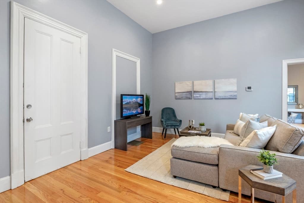 162 Federal St #1 photo 4