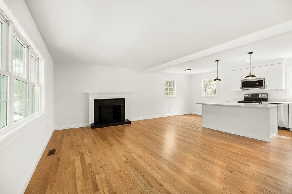 3 Juniper St photo 4