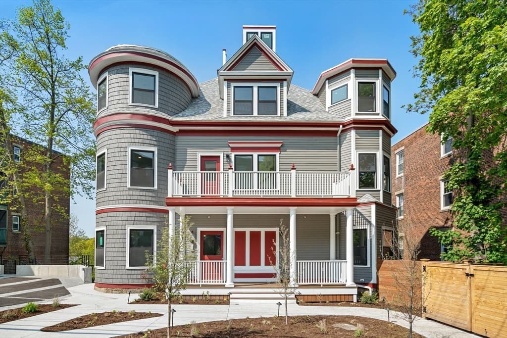 111 Winthrop Rd #1 photo 3