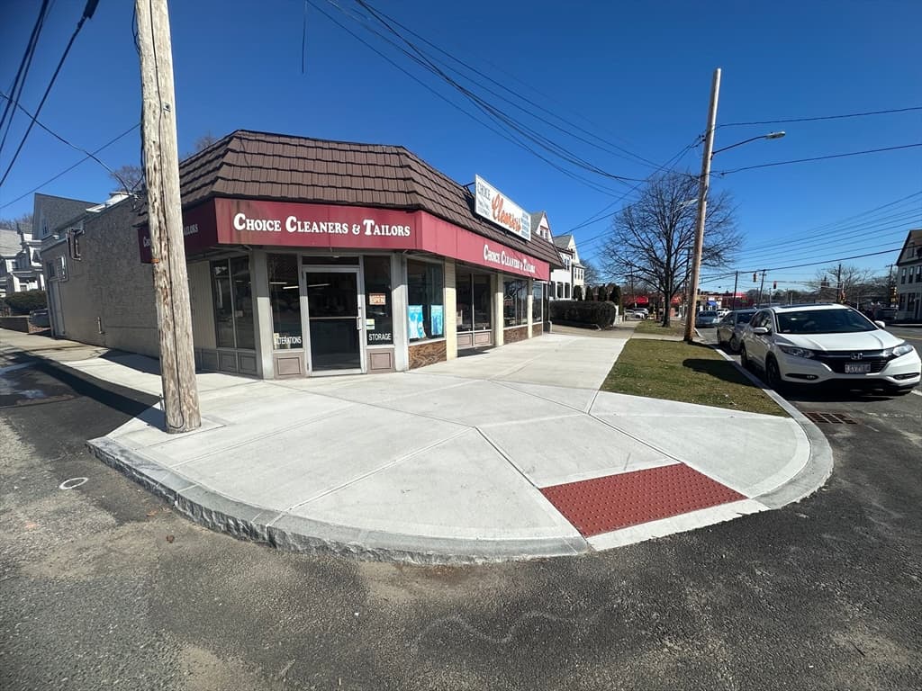 473 Main Street photo 4