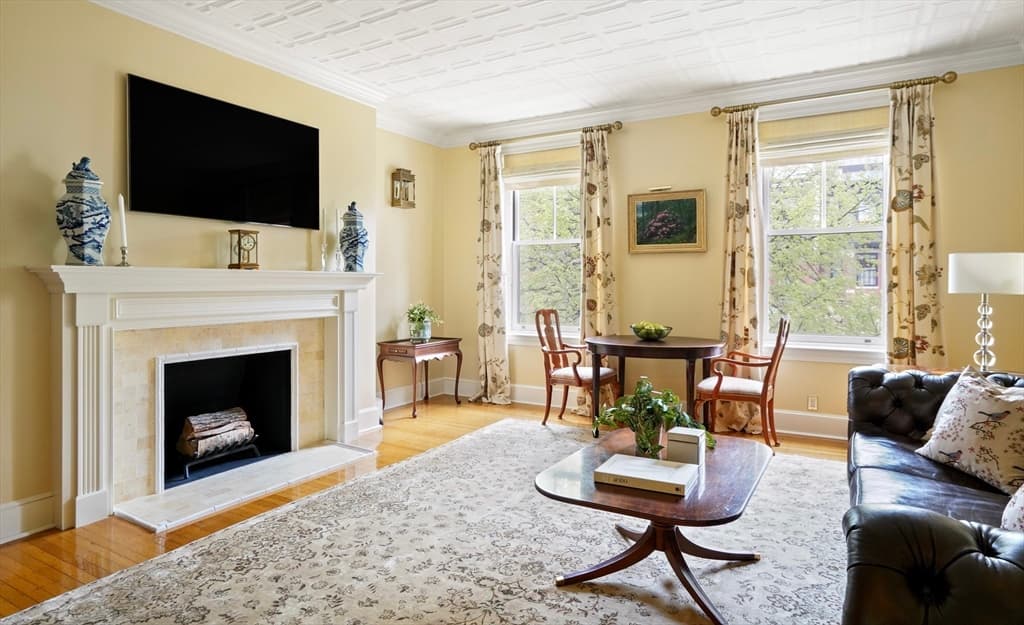 357-359 Beacon St #4