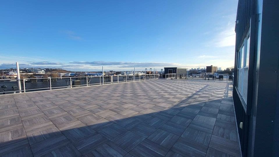 950 Broadway #16