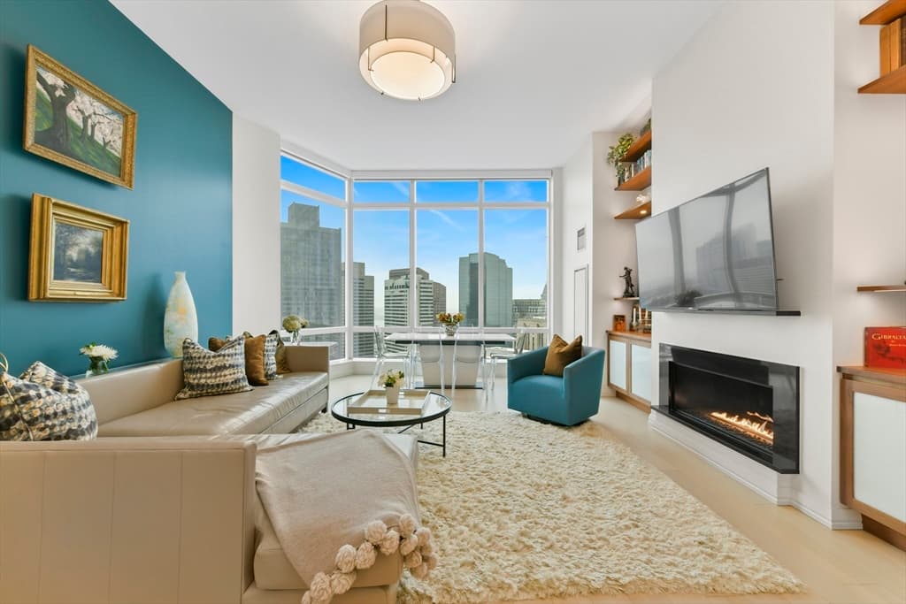 1 Franklin St #3705