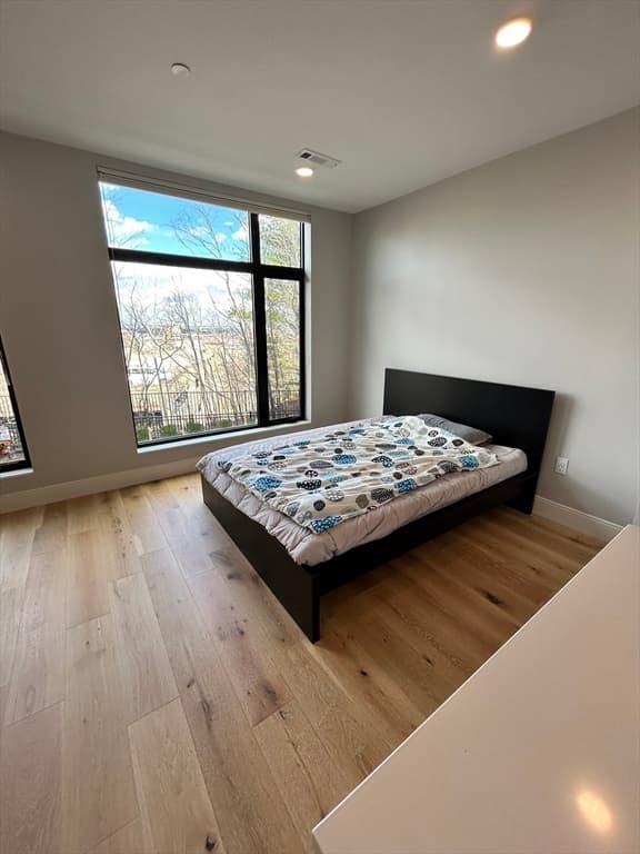 191 Washington St #417 photo 3