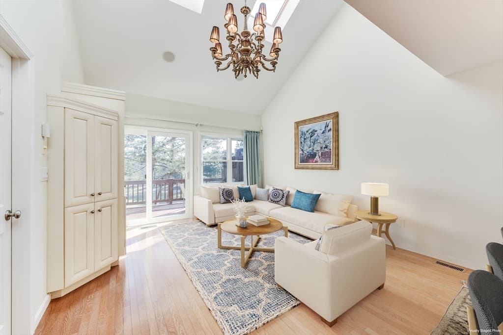 28 Margeson Row #28