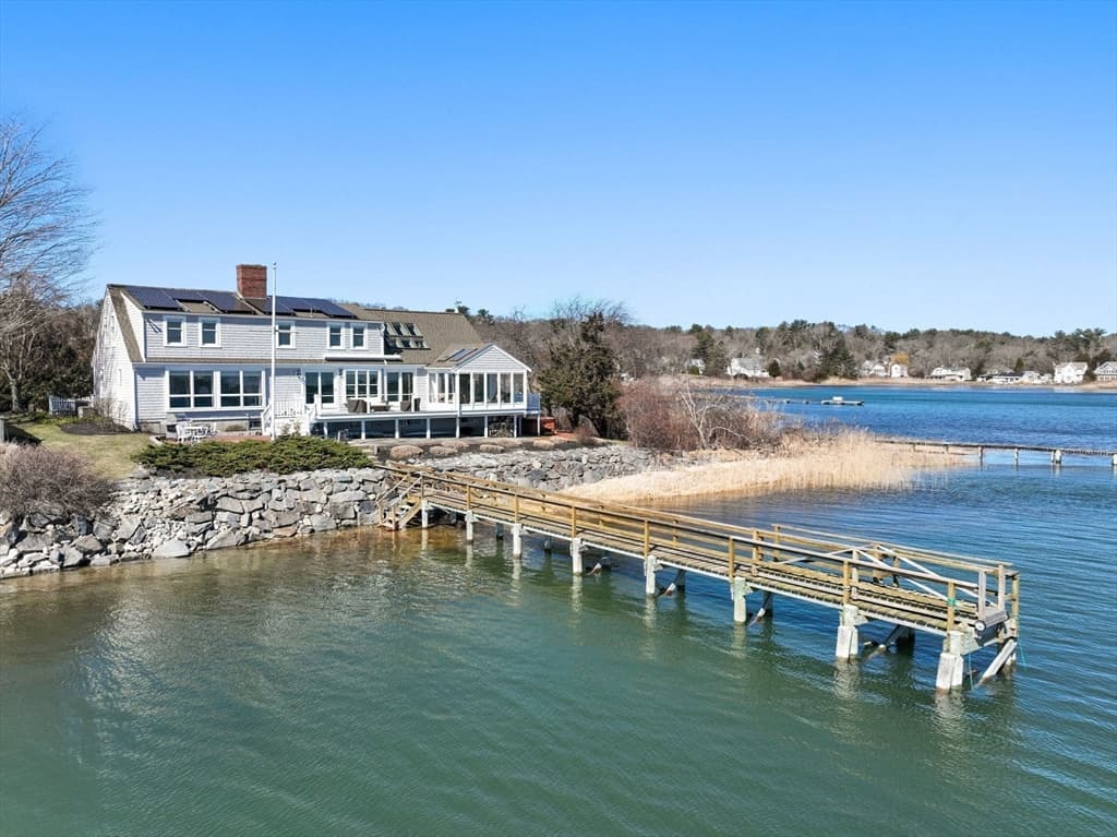 66 Seabury Point Road photo 3