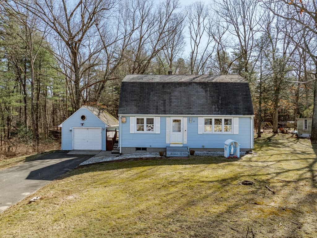 65 Fair Oak Rd photo 2