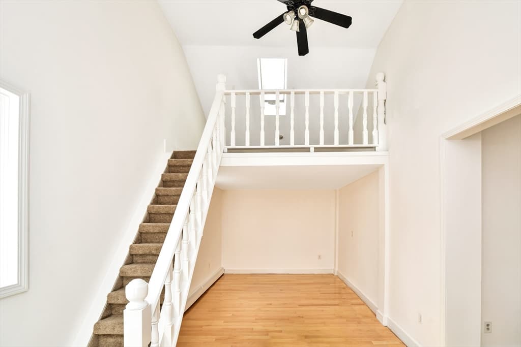 74 Glen Charlie Road photo 3