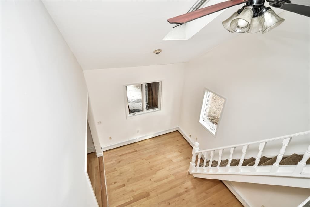 74 Glen Charlie Road photo 5