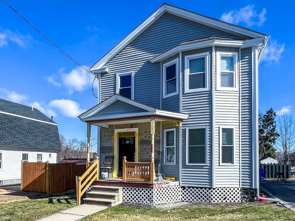 85 Prescott St