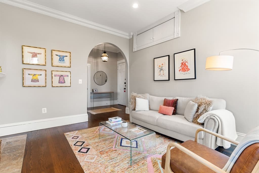 271 Dartmouth St #4I photo 5