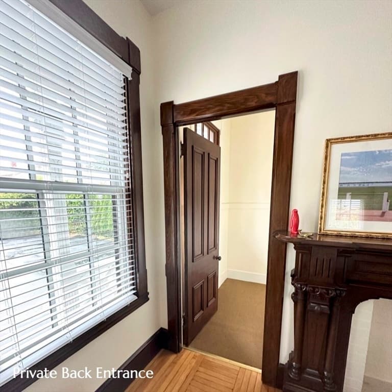 179 William St photo 3