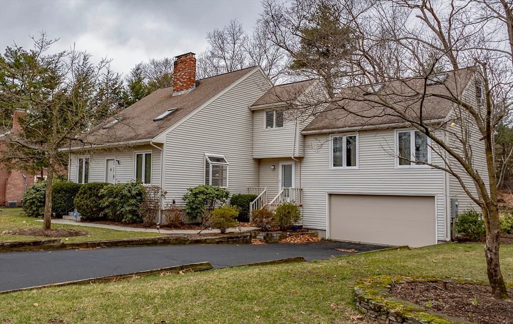 10 Nancy Rd