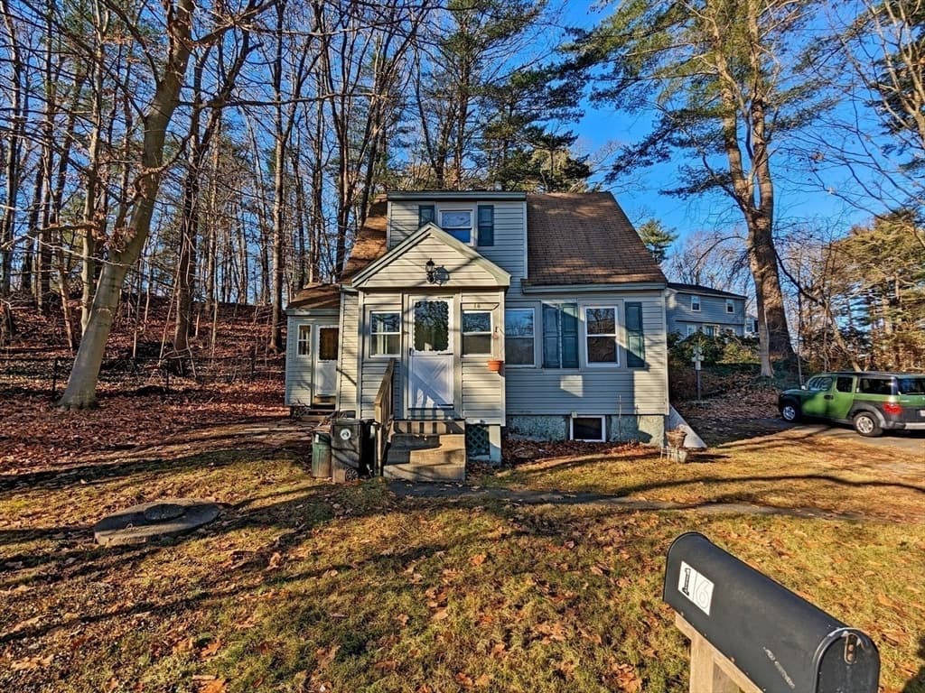 16 Highland Street photo 3