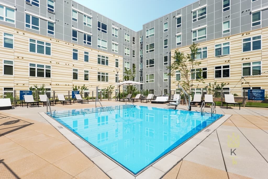 161 Washington Street #1610 photo 2