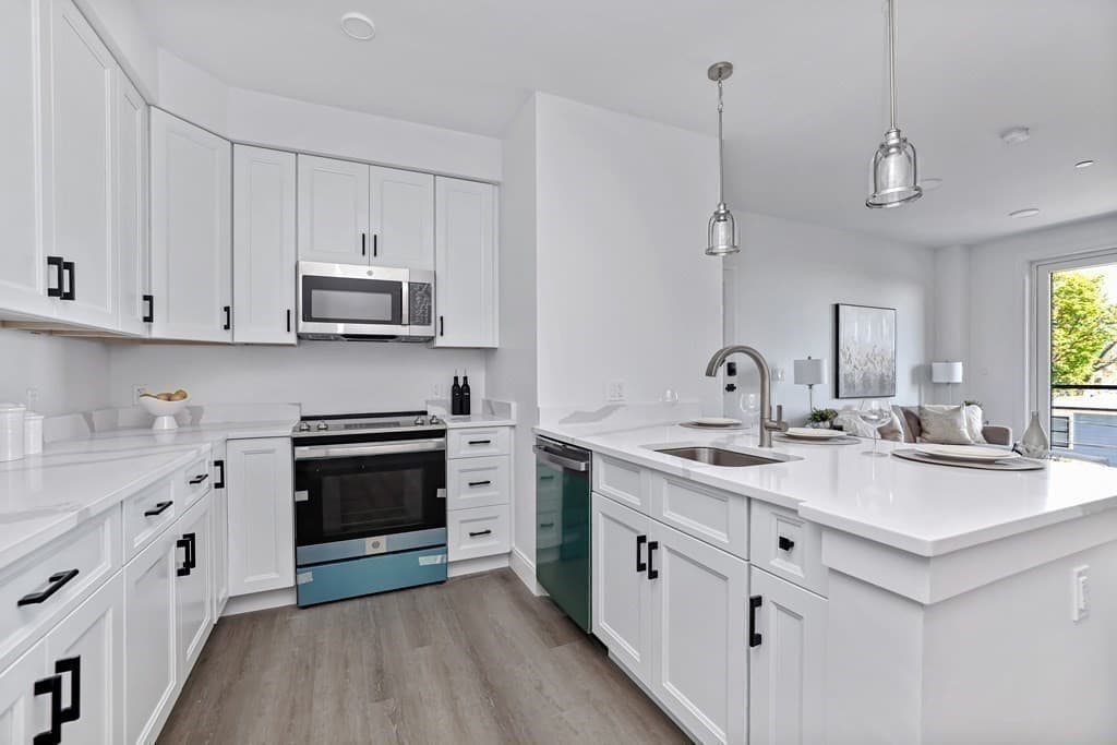 64 Alpine St #402 photo 3