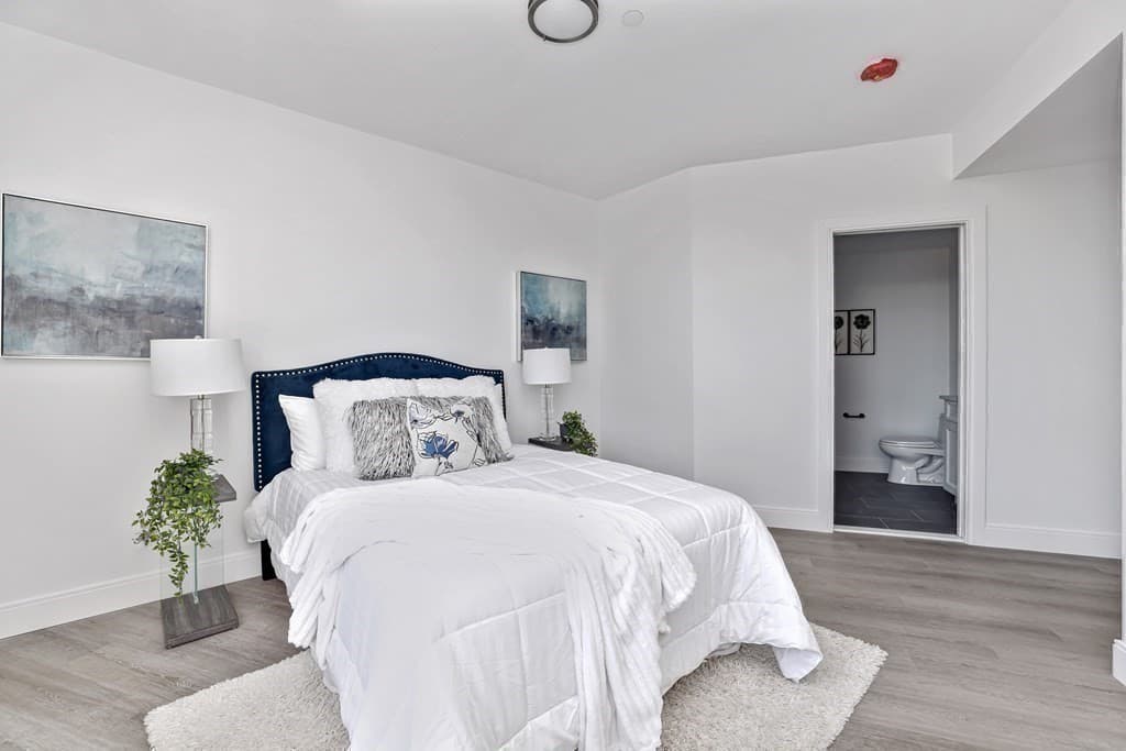 64 Alpine St #402 photo 5