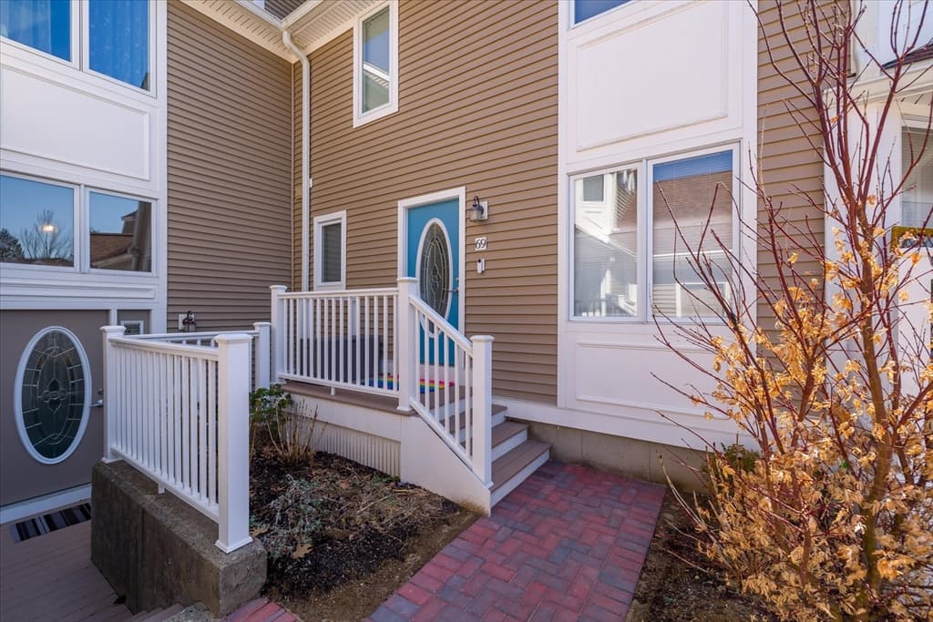 69 Pointe Rok Dr #69 photo 2