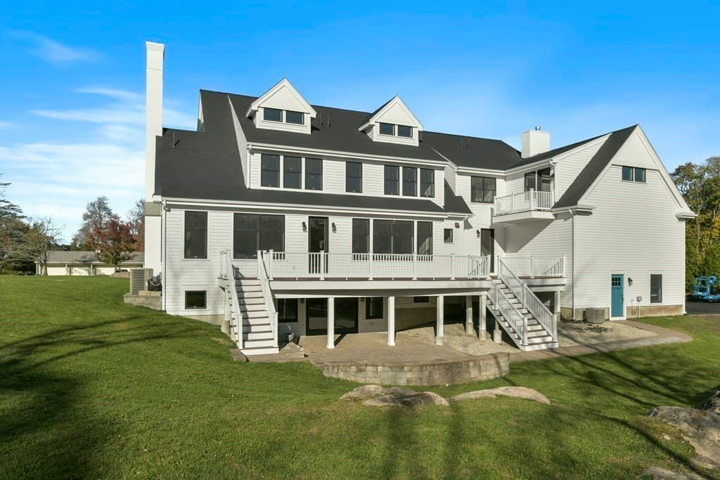 45 Ocean Ledge Drive photo 3