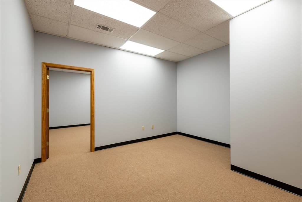 132 Central St #207 photo 5