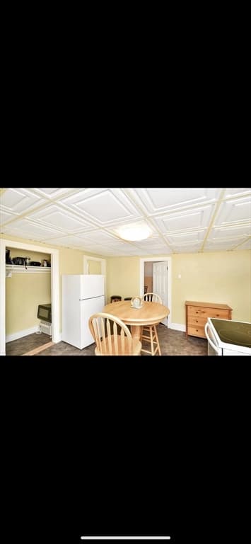 252 Somerset Ave #2 photo 2