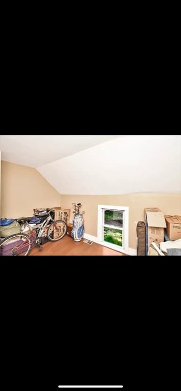 252 Somerset Ave #2 photo 4