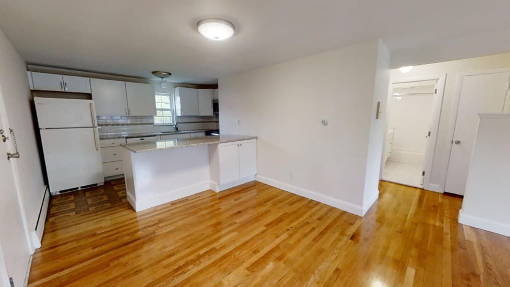 29-1 Arlington Rd #4 photo 2
