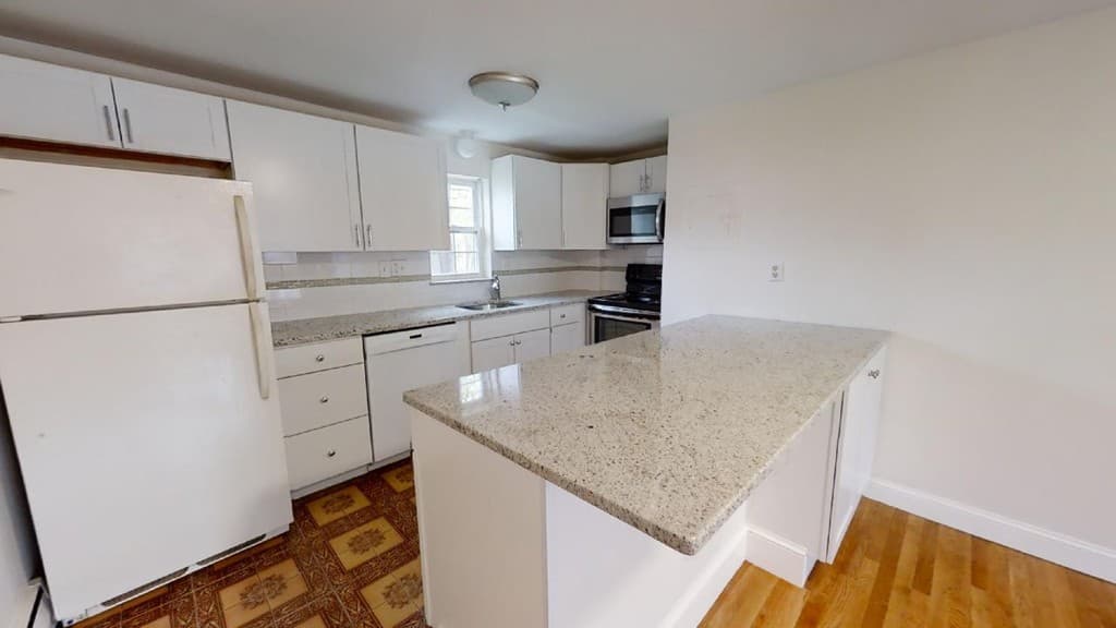 29-1 Arlington Rd #4 photo 3