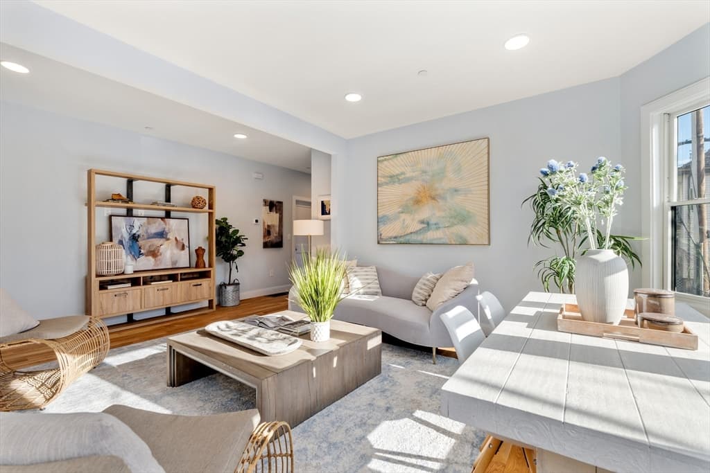 6 Marie Avenue #1 photo 3