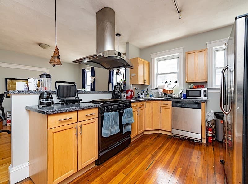 6 Belmont St #1 photo 2