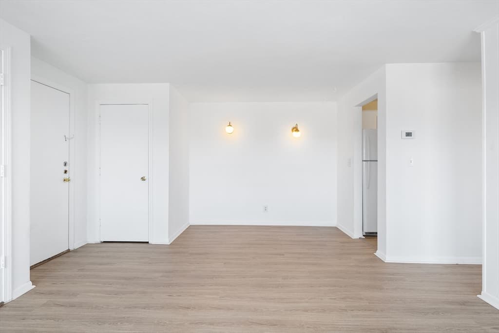 4 Tara Dr #6 photo 5