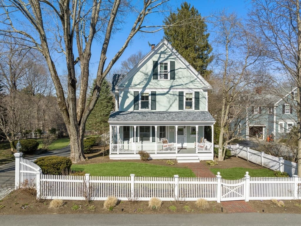 9 Maple Road photo 2