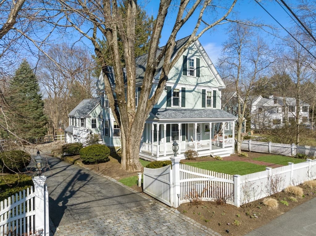 9 Maple Road