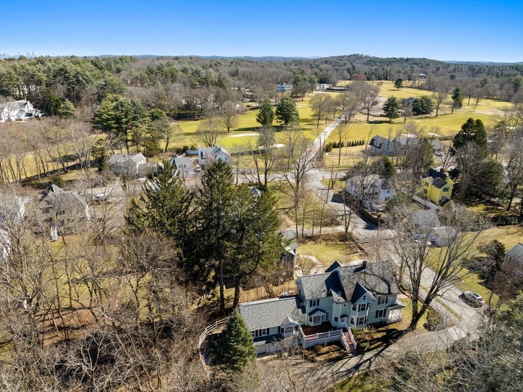 9 Maple Road photo 4