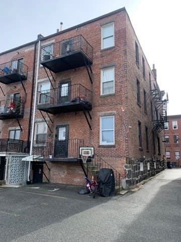 68 Frankfort St photo 5