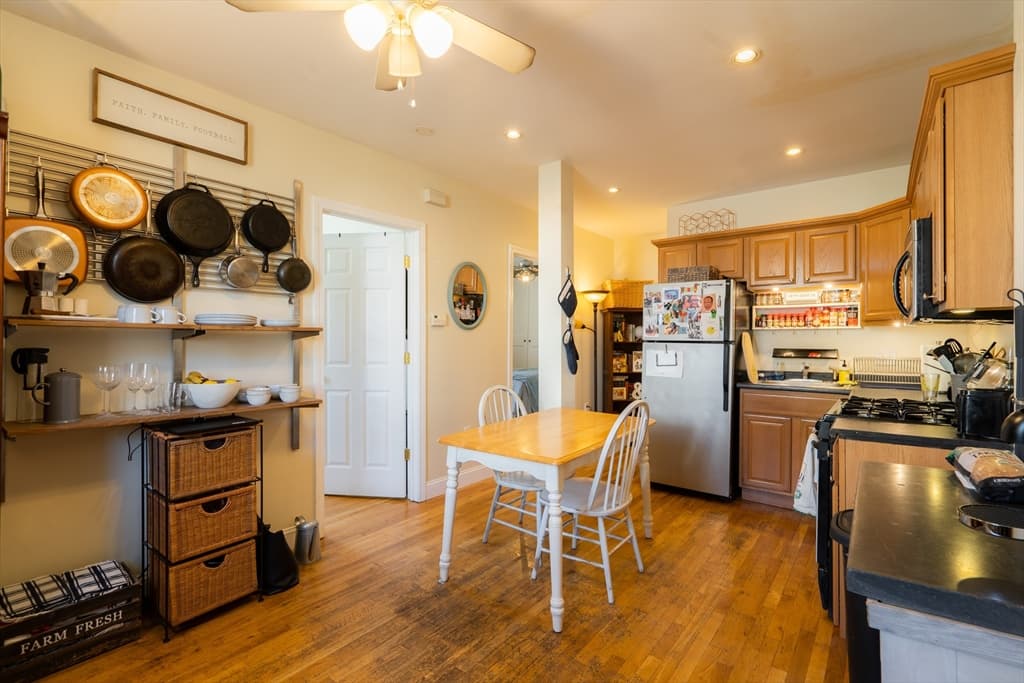 328 Beacon St #1F