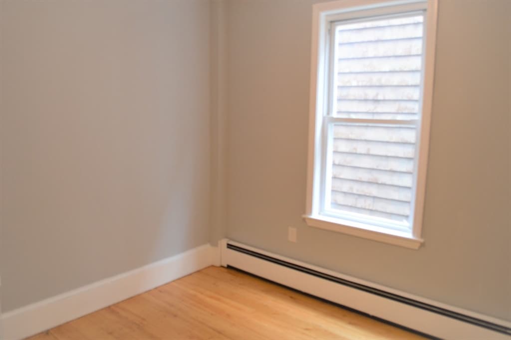 24 Howell Street #3 photo 5