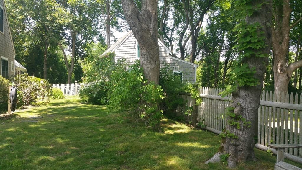 648 Main Street photo 3