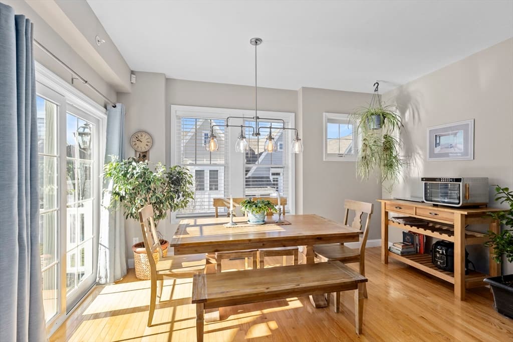 10 Clover Dr photo 5