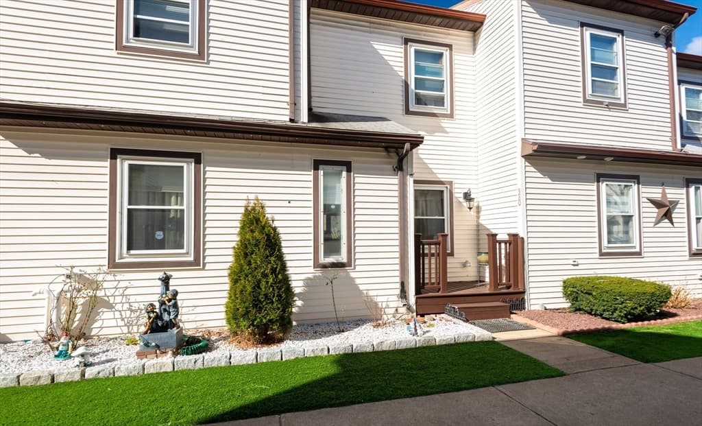 580 Bennington #580 photo 3