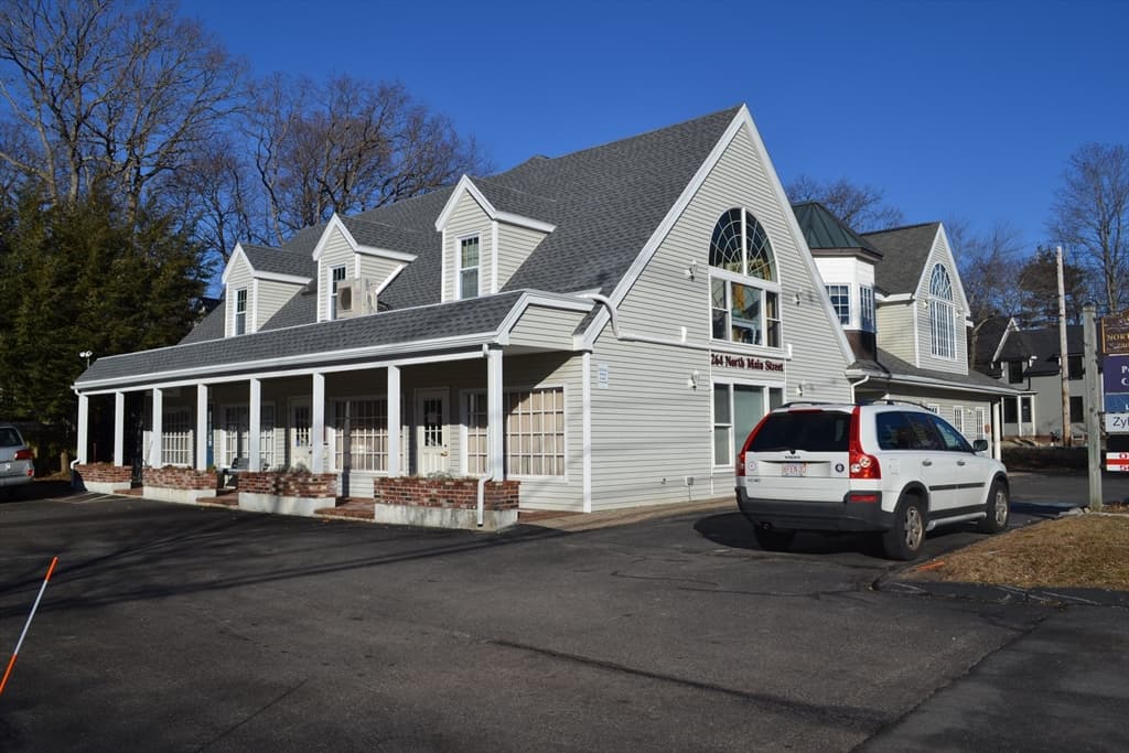 264 North Main St #4